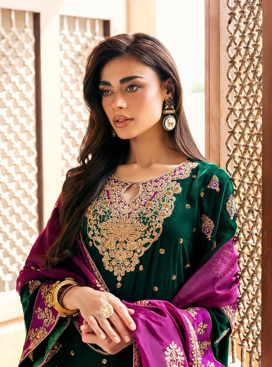 Zainab Chottani | Velvet 25 | Esha - Rang-e-Khaas