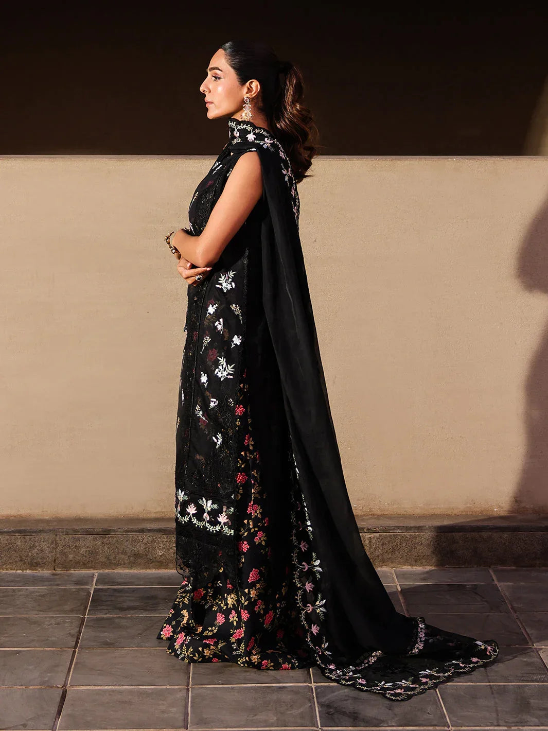 Faiza Faisal | Marine Luxury Lawn 25 | ELVA - Rang-e-Khaas