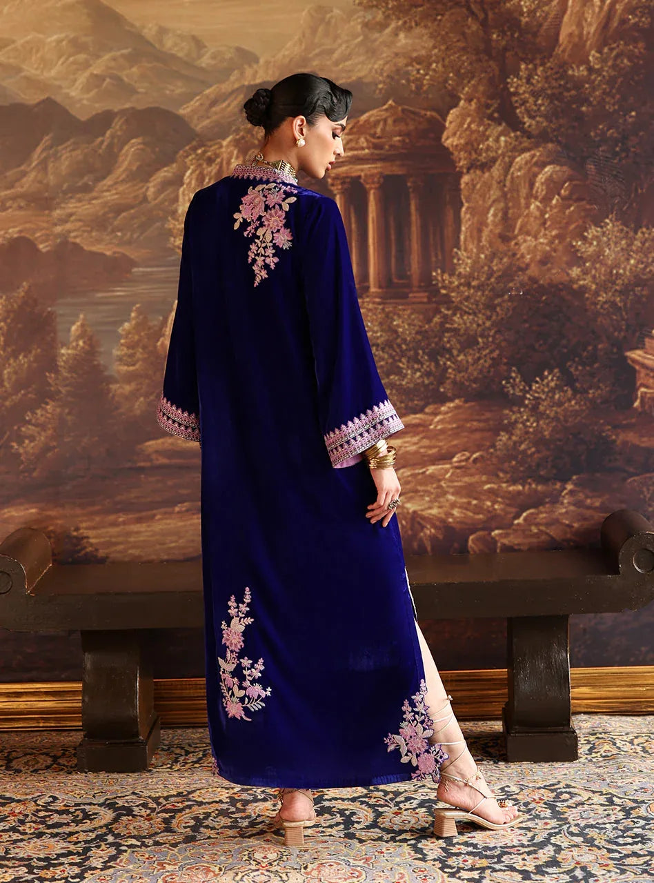 Zainab Chottani | Velura Velvet Edit 25 | Elif Kaftan - Rang-e-Khaas
