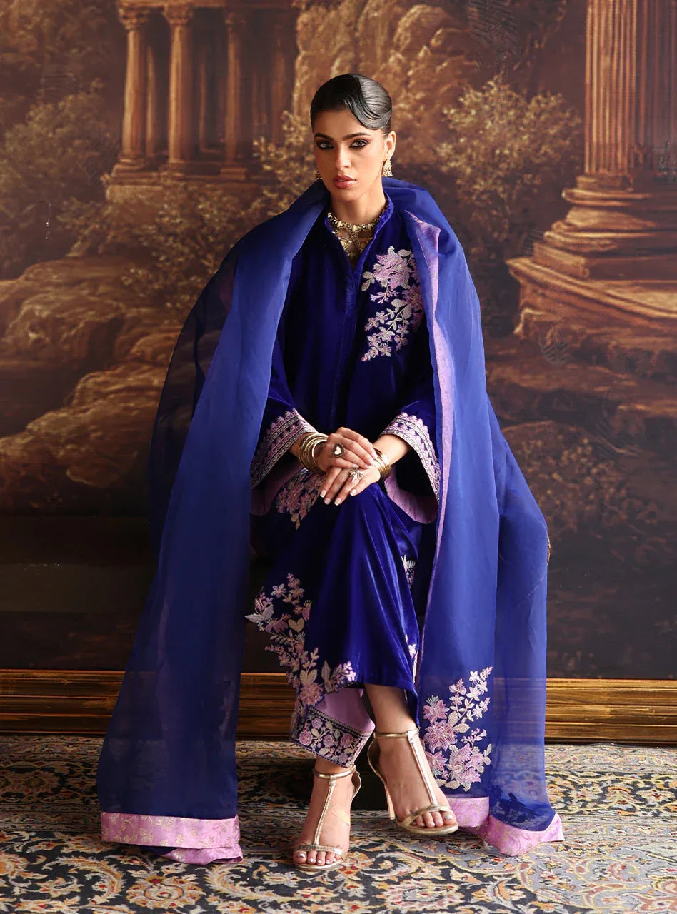 Zainab Chottani | Velura Velvet Edit 25 | Zelin Long Shirt - Rang-e-Khaas