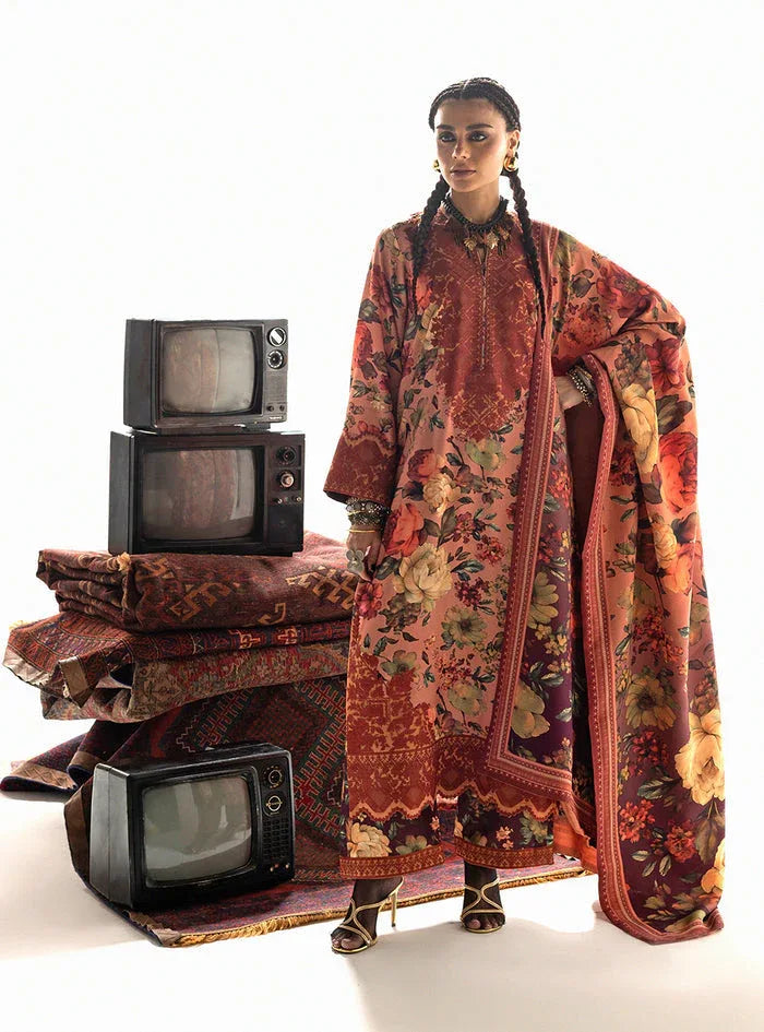 Zainab Chottani | Winter Shawl 25 | Abibi - D10 - Rang-e-Khaas