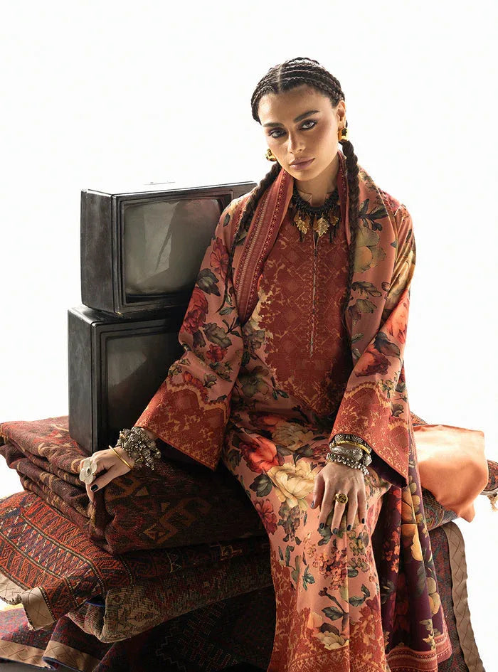 Zainab Chottani | Winter Shawl 25 | Abibi - D10 - Rang-e-Khaas