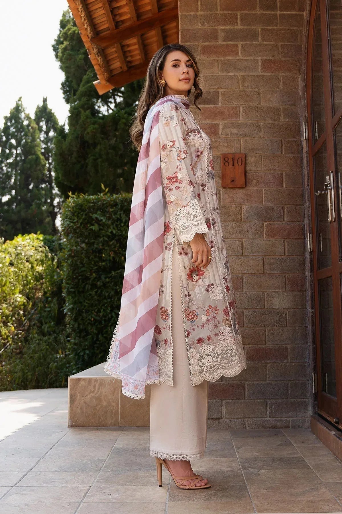 Afrozeh | Damask The Holiday Edit '25 - Lawn | Azara A - Rang-e-Khaas