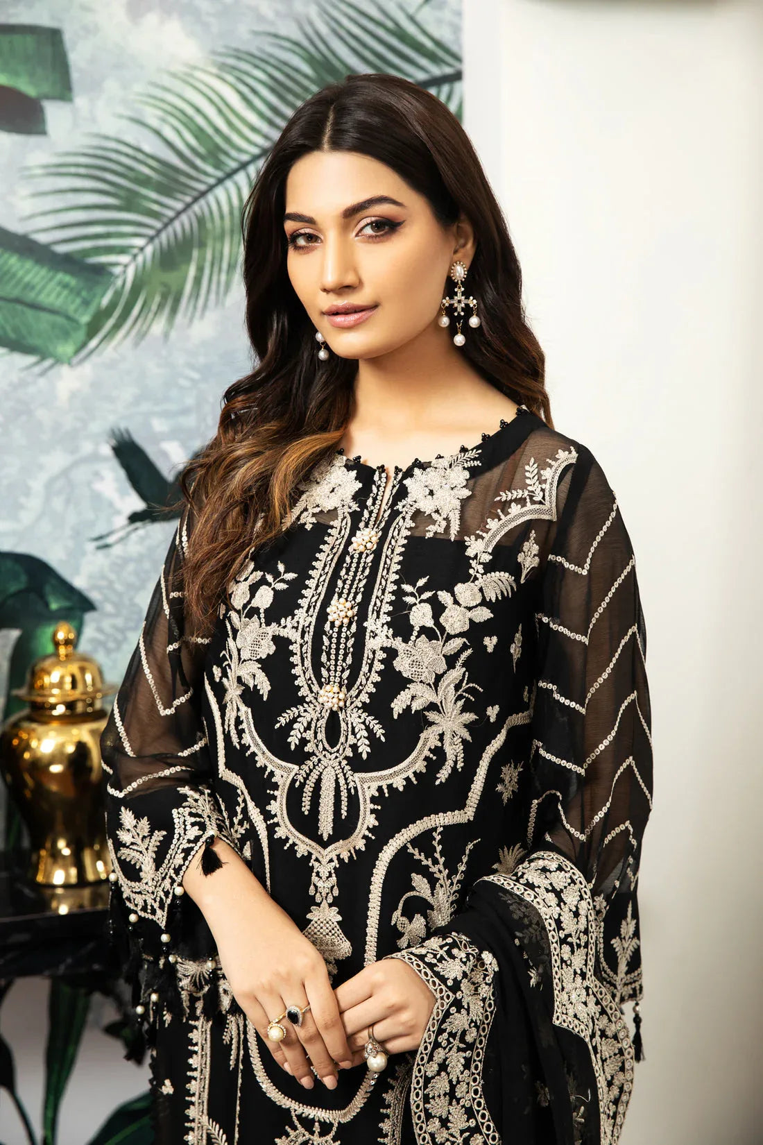 Alizeh | Formals Collection | Clara - Rang-e-Khaas
