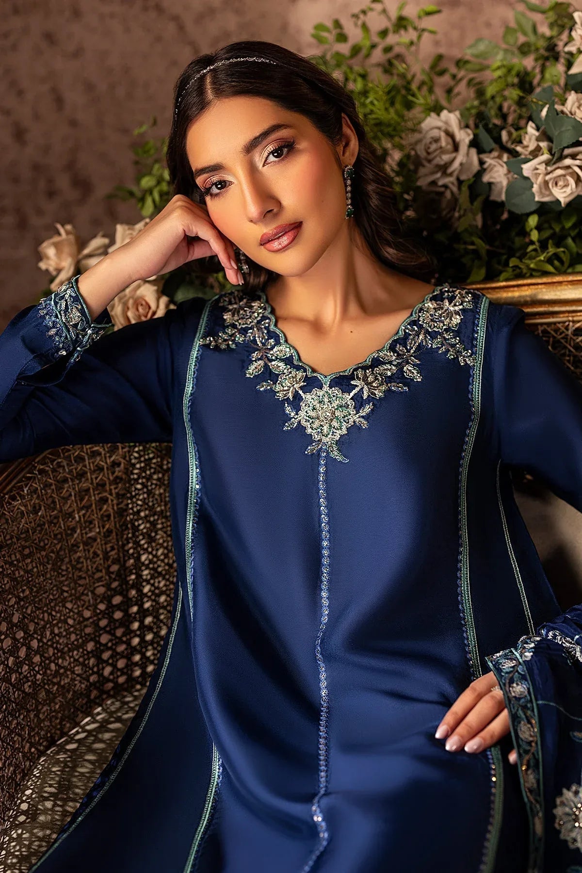 Mina Kashif | Loona Lawn 25 | Midnight - Rang-e-Khaas