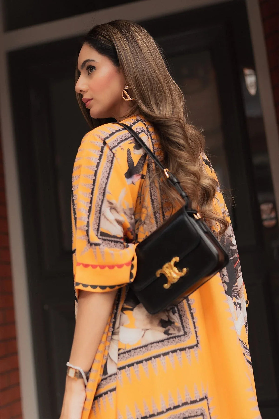 Erum Khan I Kaftan Edit I Halo Haze - Rang-e-Khaas