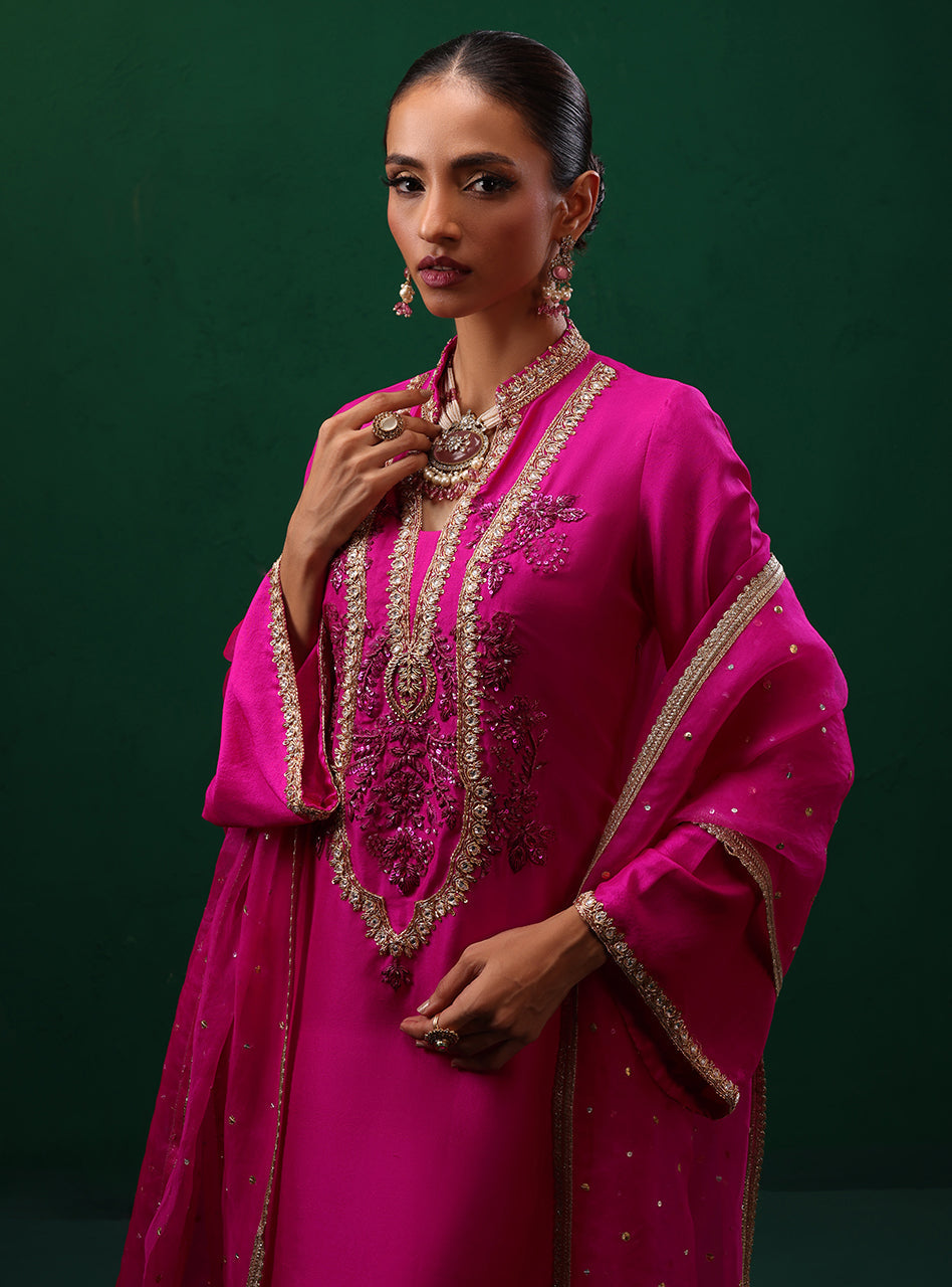 Zainab Chottani | Semi Formals | MIRAY