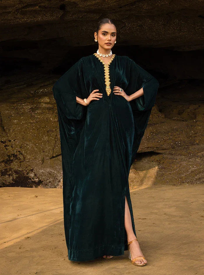 Zainab Chottani | The Kaftan Edit | Voila - Rang-e-Khaas