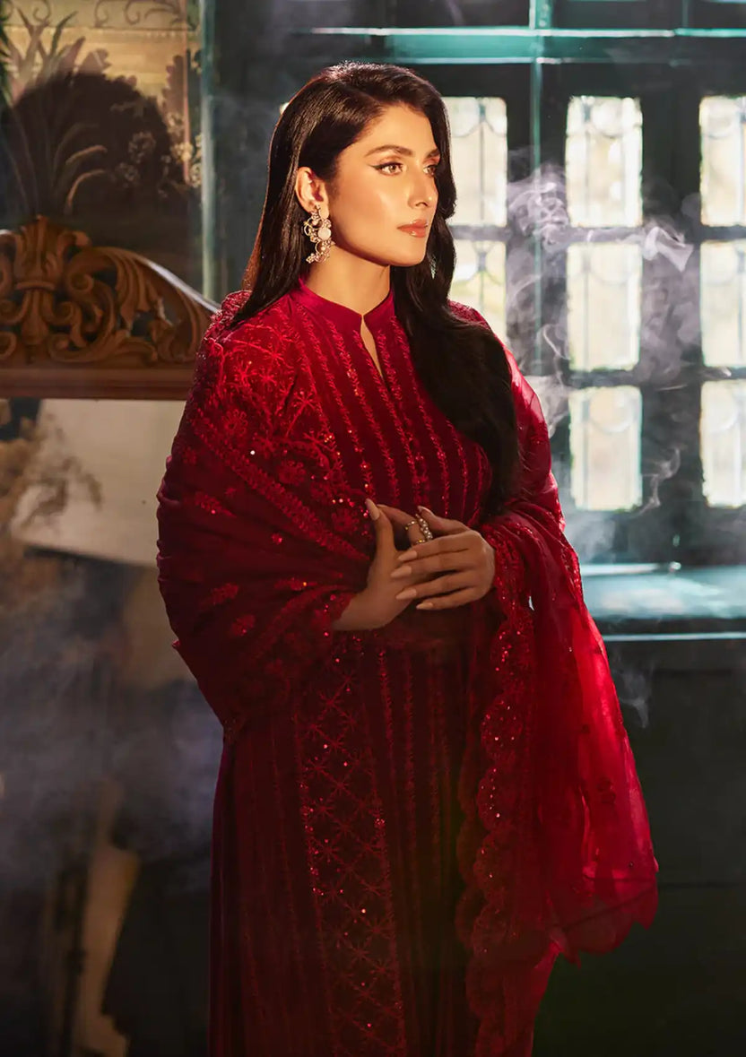 Zainab Chottani | Embroidered Velvet | SURKH D-05