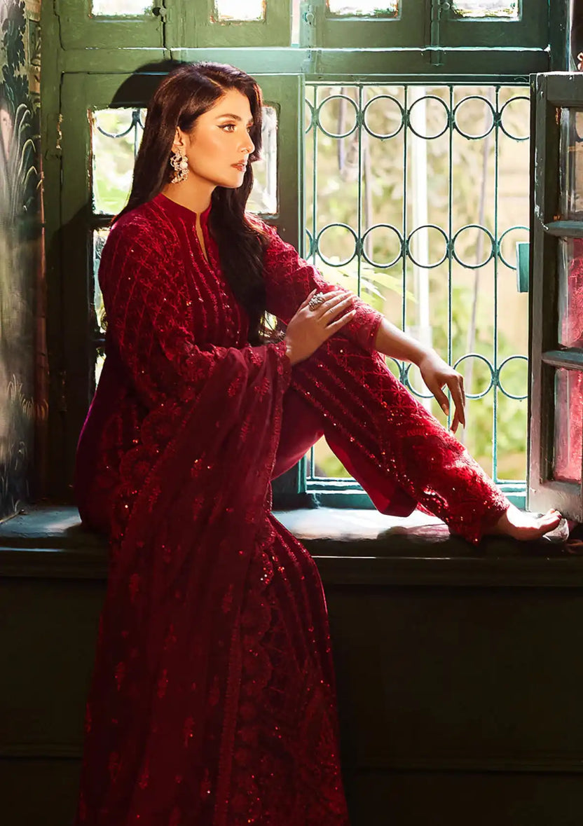 Zainab Chottani | Embroidered Velvet | SURKH D-05 - Rang-e-Khaas