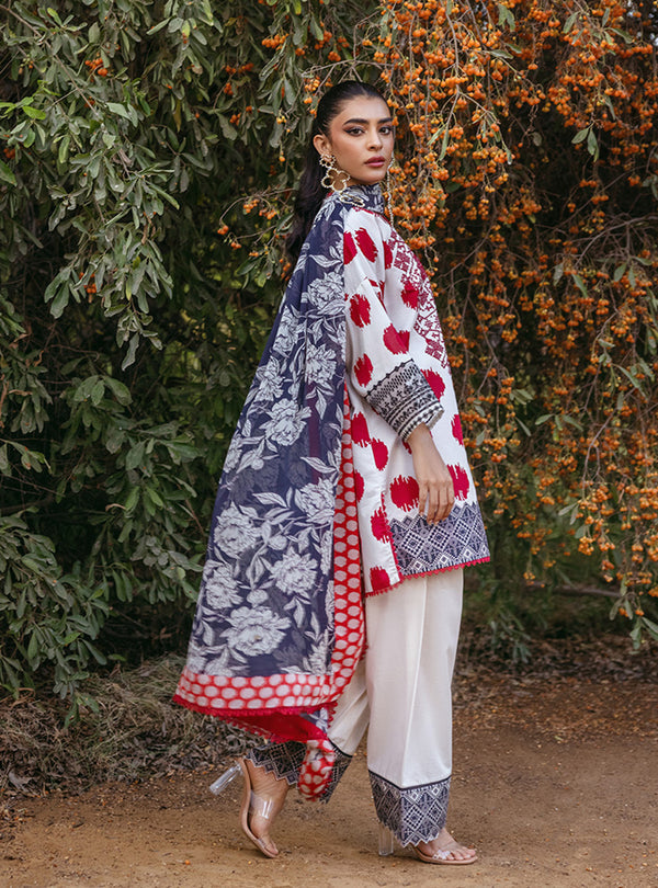 Zainab Chottani | Tahra Lawn 24 | FREYA - D 10A - Rang-e-Khaas