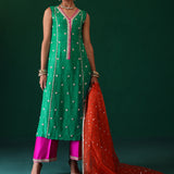 Zainab Chottani | Semi Formals | MAREENA