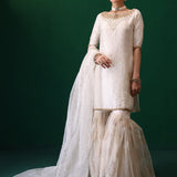 Zainab Chottani | Semi Formals | MEERAZ