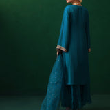 Zainab Chottani | Semi Formals | DERYA