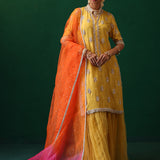 Zainab Chottani | Semi Formals | DEENA
