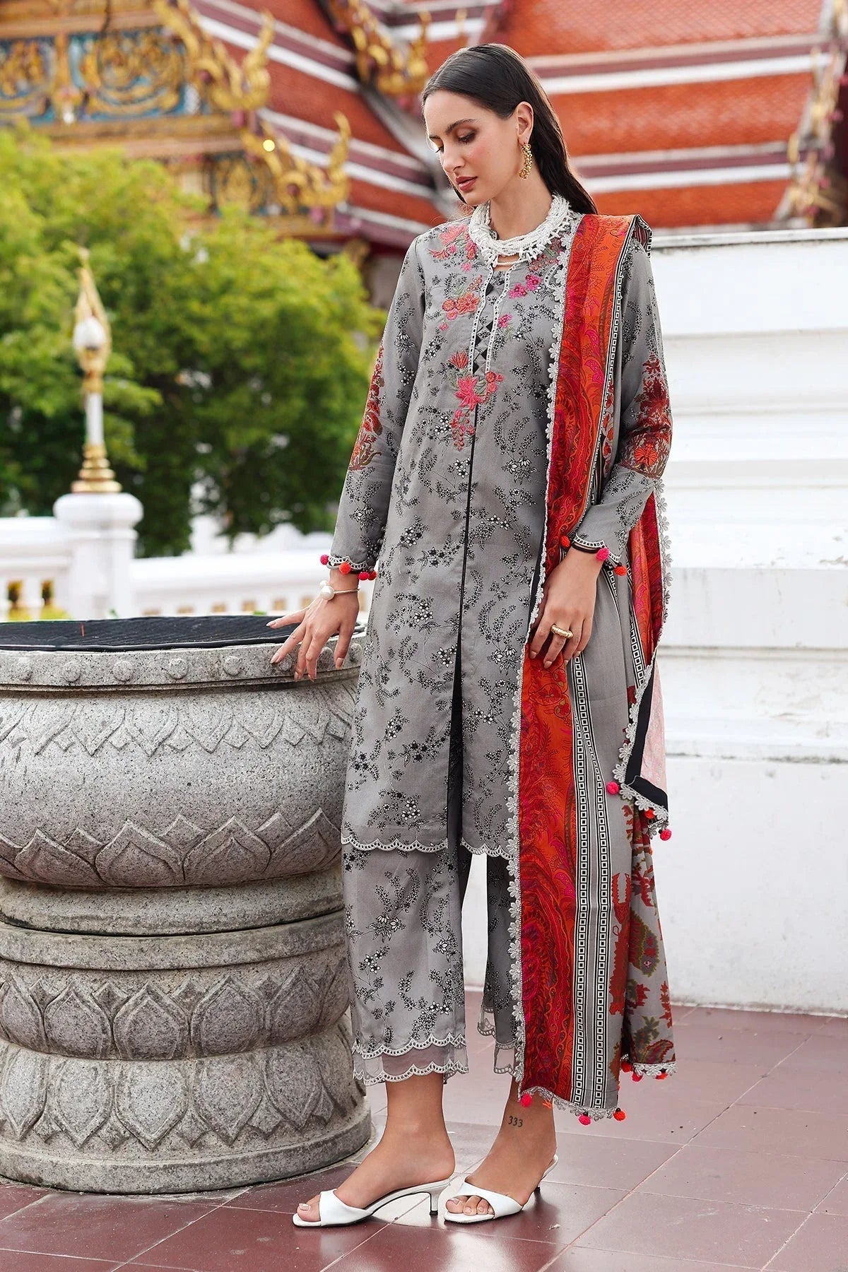 Charizma | Winter Collection | DSCW5-03 - Rang-e-Khaas