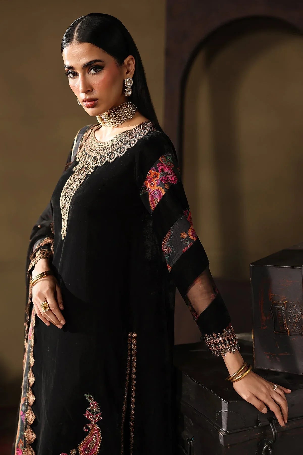 Charizma | Signora Velvet 25 | CVT5-01 - Rang-e-Khaas