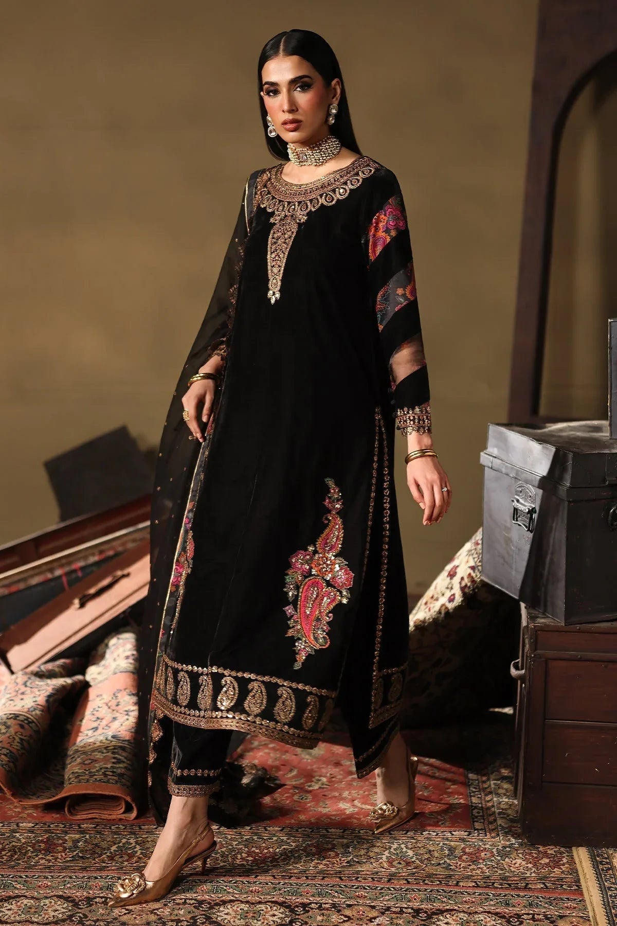 Charizma | Signora Velvet 25 | CVT5-01 - Rang-e-Khaas