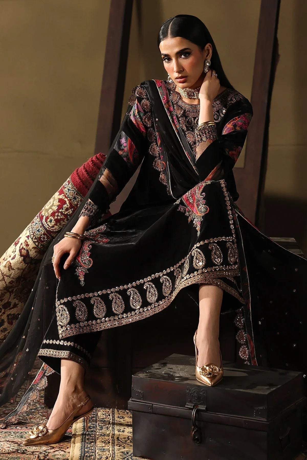 Charizma | Signora Velvet 25 | CVT5-01 - Rang-e-Khaas