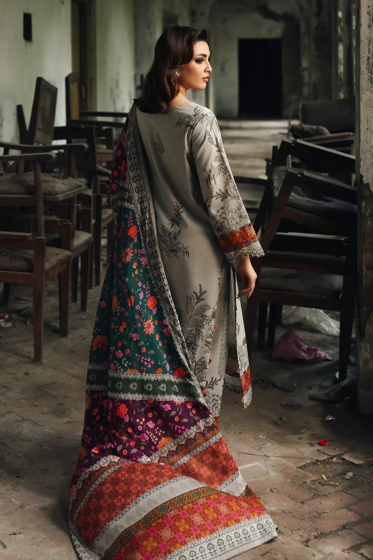 Charizma | Winter Collection | DSCW5-05 - Rang-e-Khaas