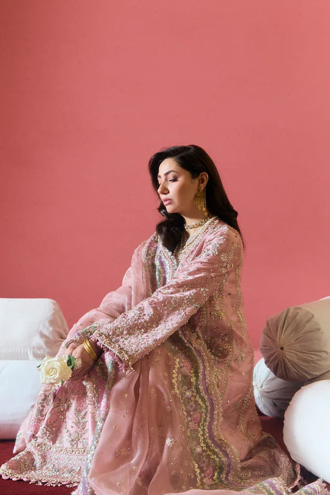 Suffuse | Freeshia Wedding Formals | ISRANA - Rang-e-Khaas