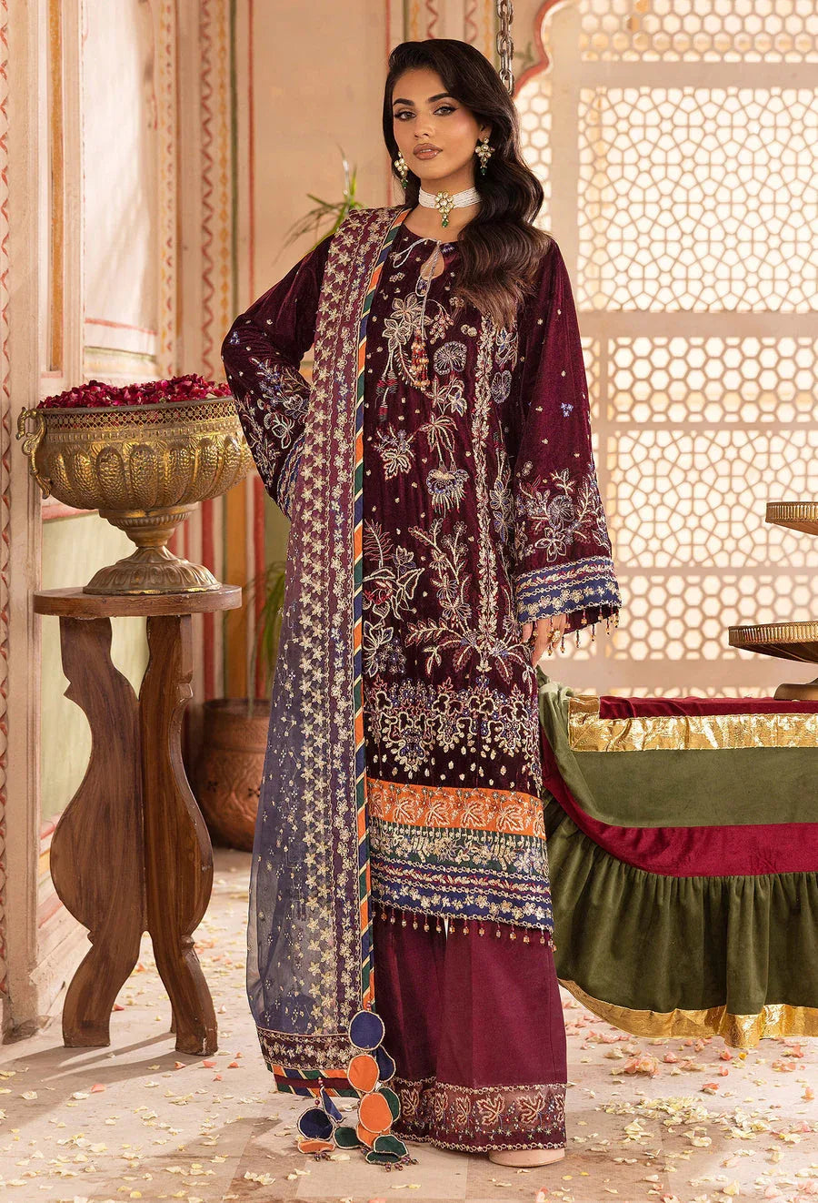 Adans Libas | Velvet 25 | 7520 V - Rang-e-Khaas