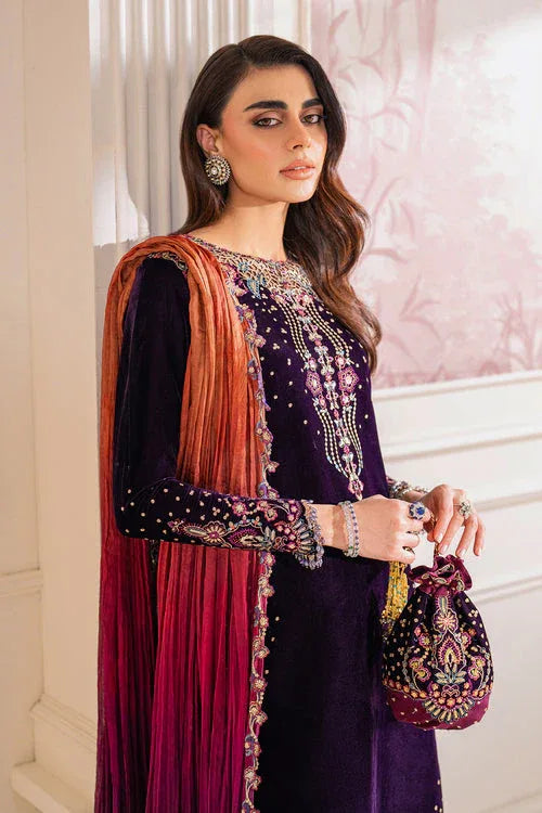 Baroque | Velvet 25 | UF-748 - Rang-e-Khaas