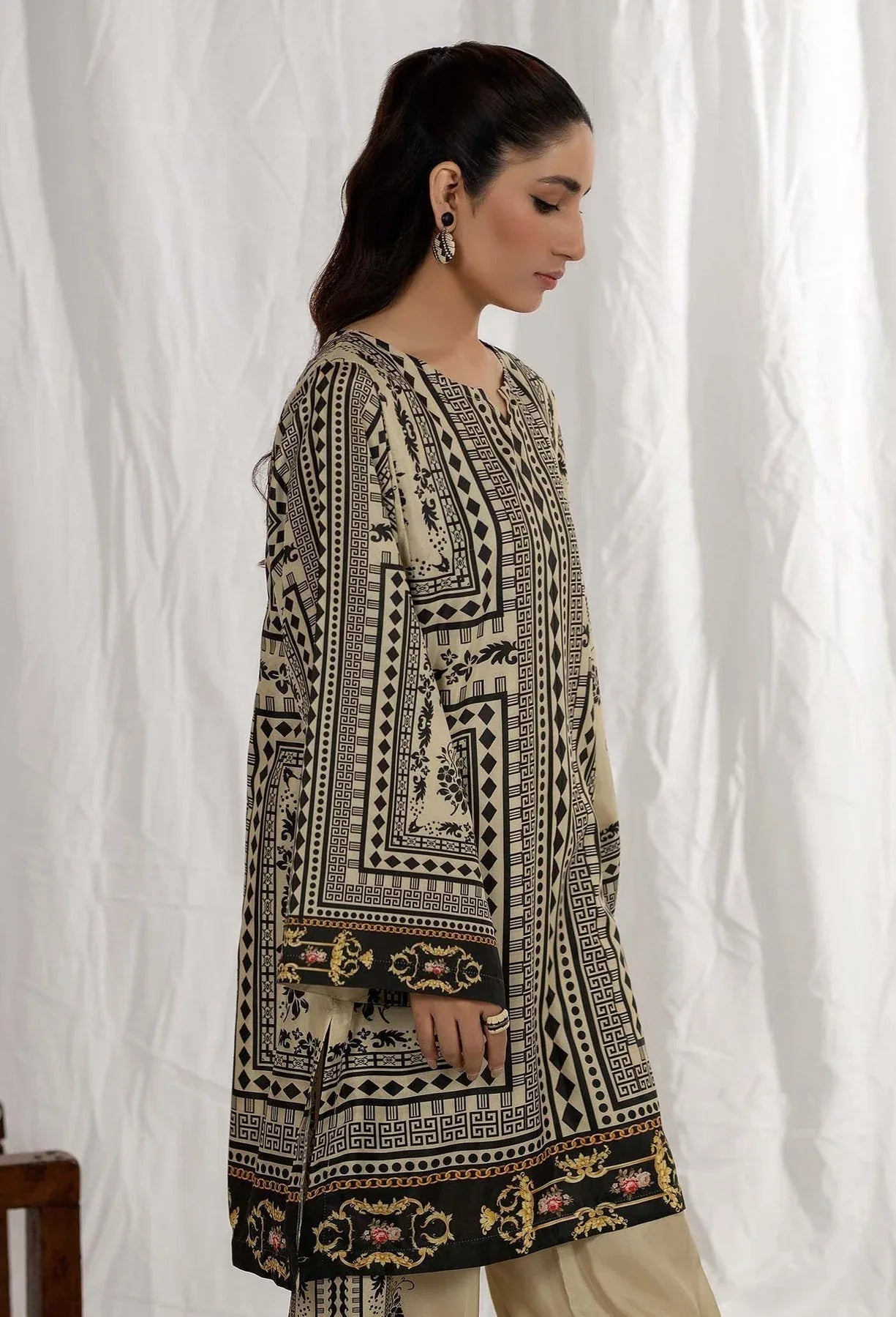 Adans Libas | Co Ords Sets | Co-Ord 4 - Rang-e-Khaas