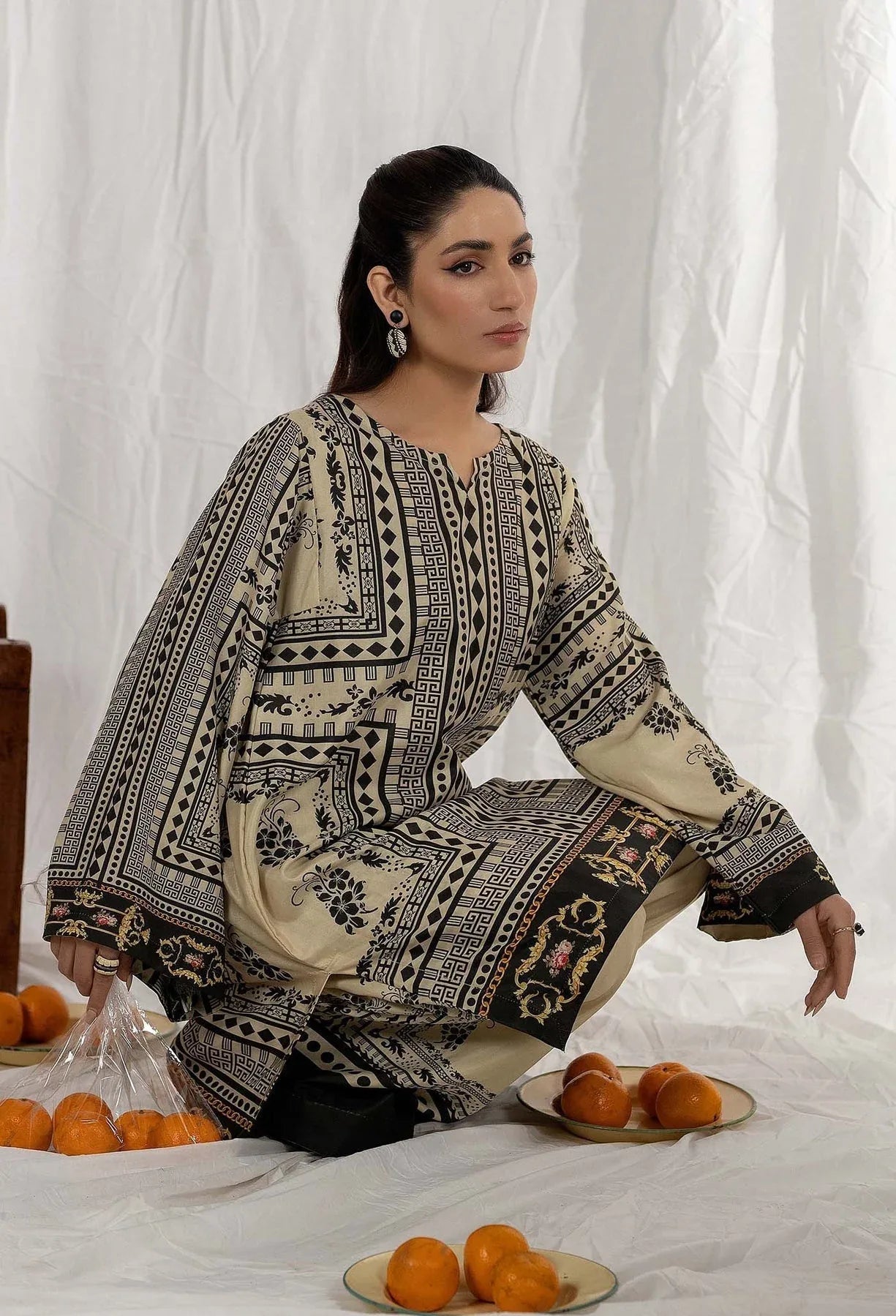 Adans Libas | Co Ords Sets | Co-Ord 4 - Rang-e-Khaas