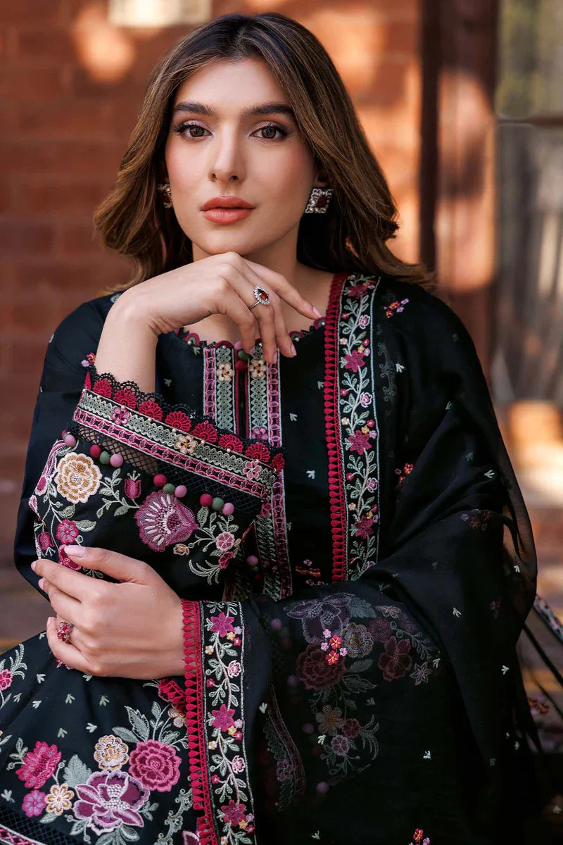 Farasha | Summer weaves | Ornate Noir