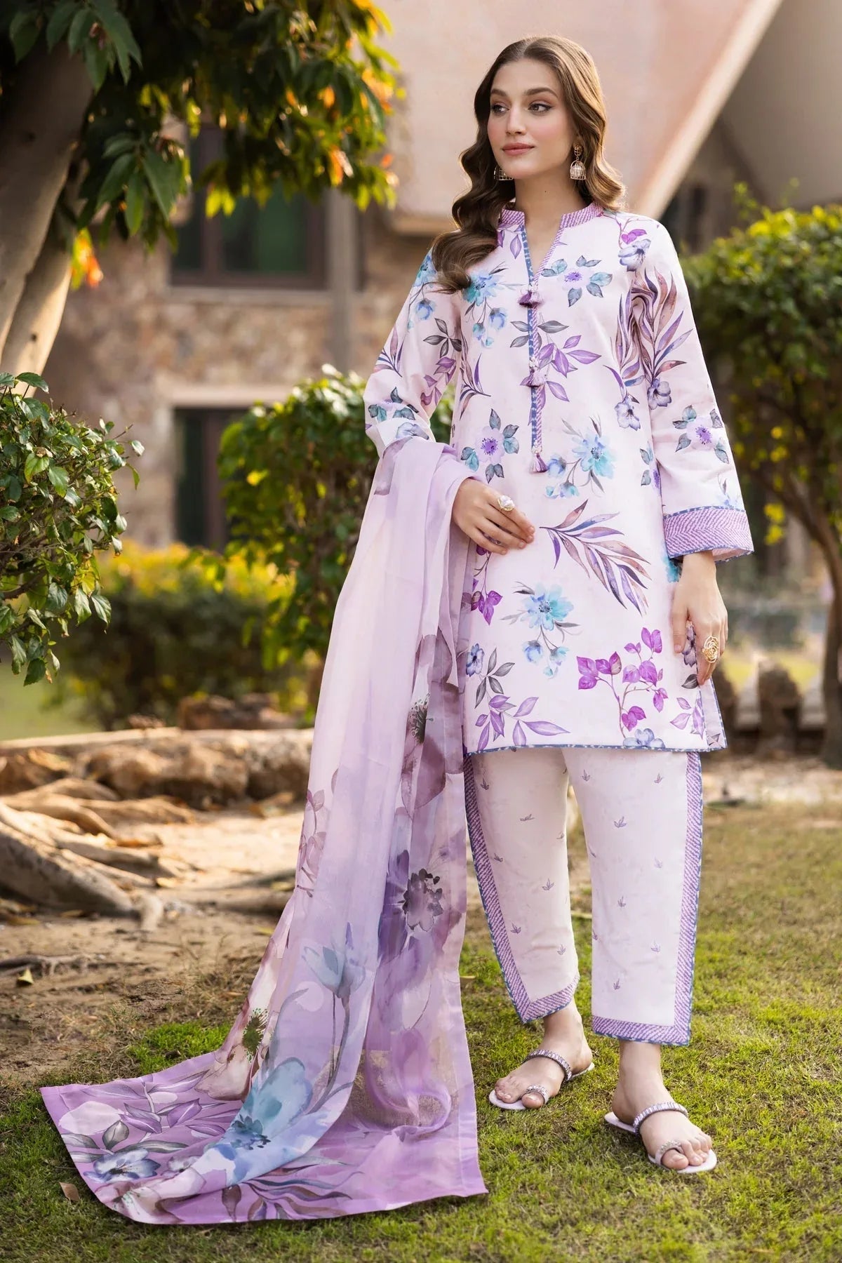 Alizeh | Sheen Lawn Prints 25 | AF-PL-6030-Fero - Rang-e-Khaas