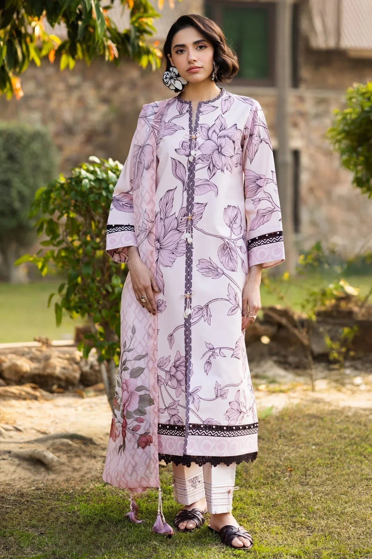 Alizeh | Sheen Lawn Prints 25 | AF-PL-6036-Rafaello - Rang-e-Khaas