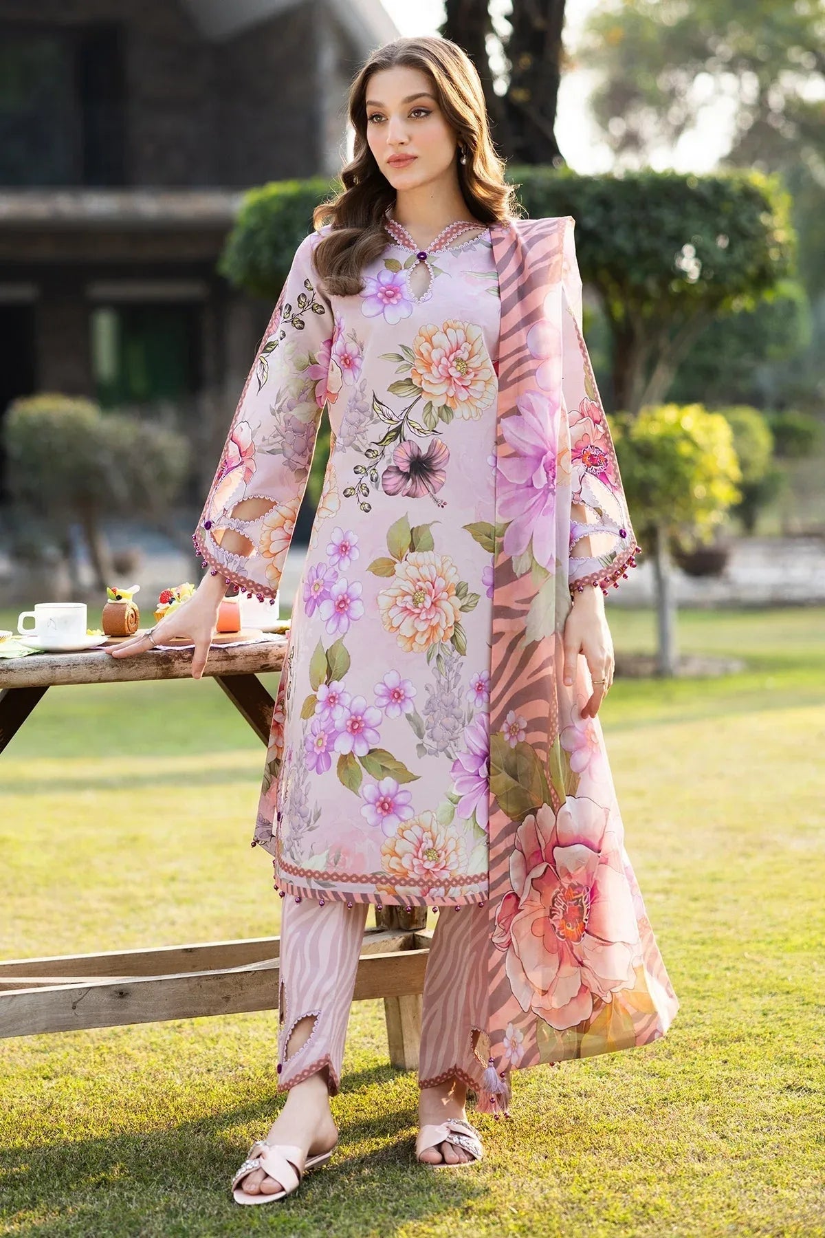 Alizeh | Sheen Lawn Prints 25 | AF-PL-6033-Tuscany - Rang-e-Khaas