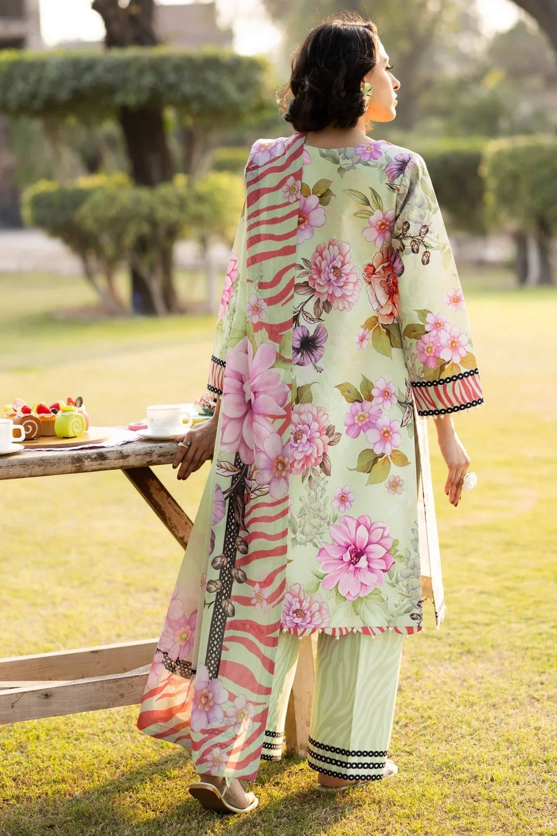 Alizeh | Sheen Lawn Prints 25 | AF-PL-6034-Cleo - Rang-e-Khaas