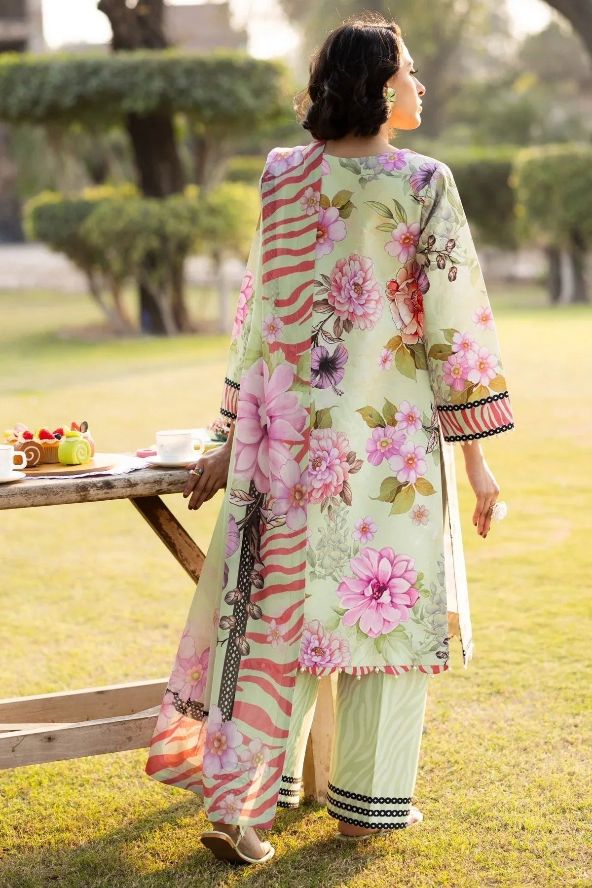 Alizeh | Sheen Lawn Prints 25 | AF-PL-6034-Cleo - Rang-e-Khaas
