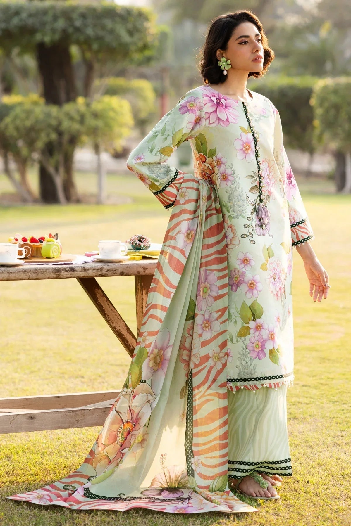 Alizeh | Sheen Lawn Prints 25 | AF-PL-6034-Cleo - Rang-e-Khaas