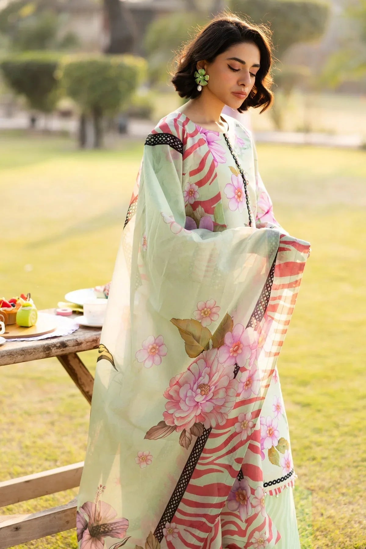 Alizeh | Sheen Lawn Prints 25 | AF-PL-6034-Cleo - Rang-e-Khaas