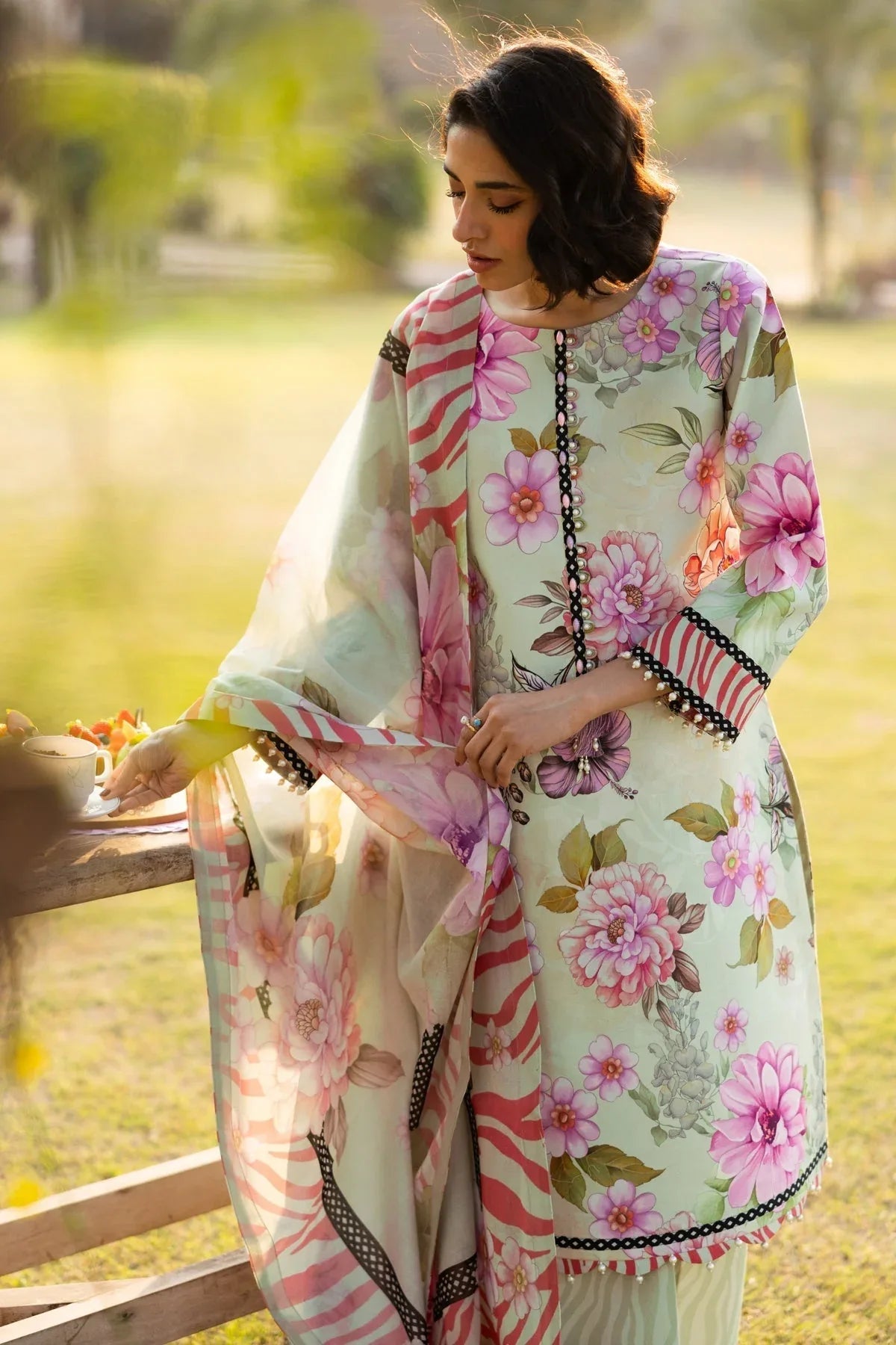 Alizeh | Sheen Lawn Prints 25 | AF-PL-6034-Cleo - Rang-e-Khaas