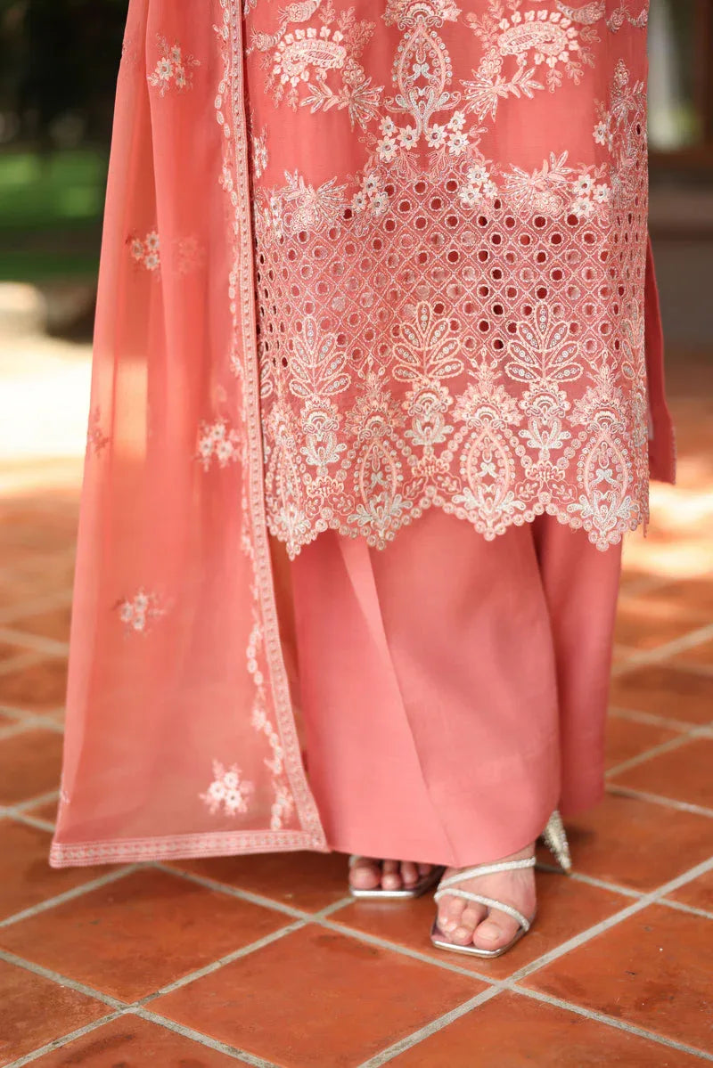 Flossie | Naayab Formals | K-102 - Rang-e-Khaas
