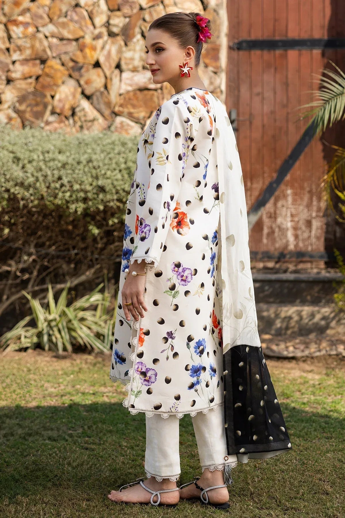 Alizeh | Sheen Lawn Prints 25 | AF-PL-6037-Loco - Rang-e-Khaas