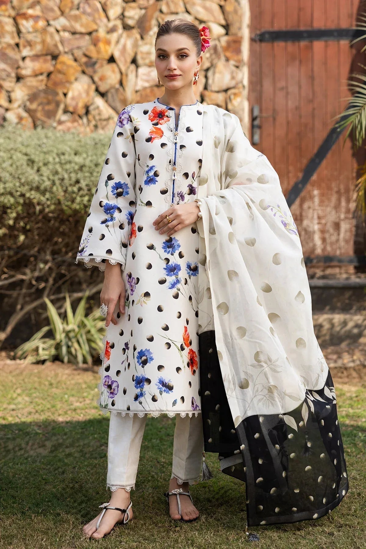 Alizeh | Sheen Lawn Prints 25 | AF-PL-6037-Loco - Rang-e-Khaas