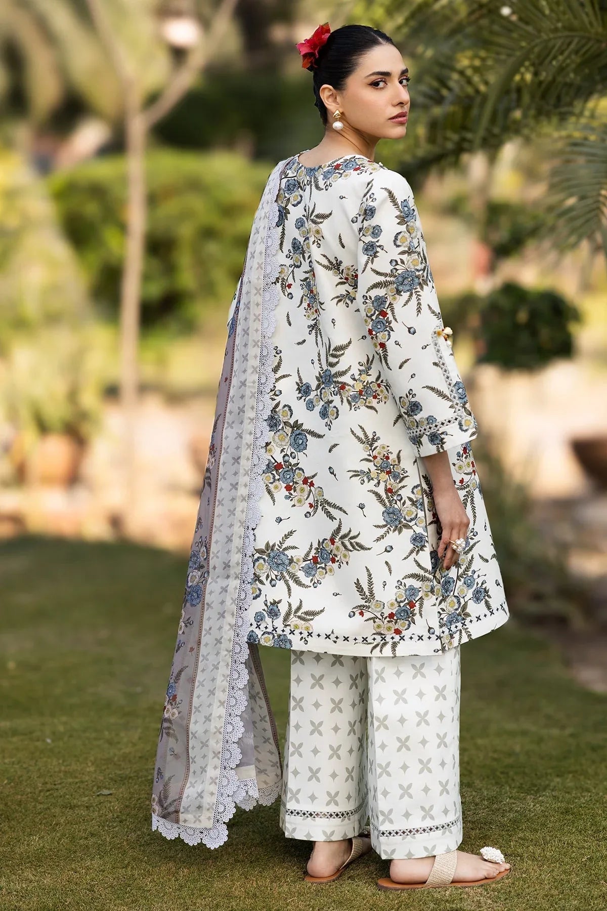 Alizeh | Sheen Lawn Prints 25 | AF-PL-6040-Alaska - Rang-e-Khaas