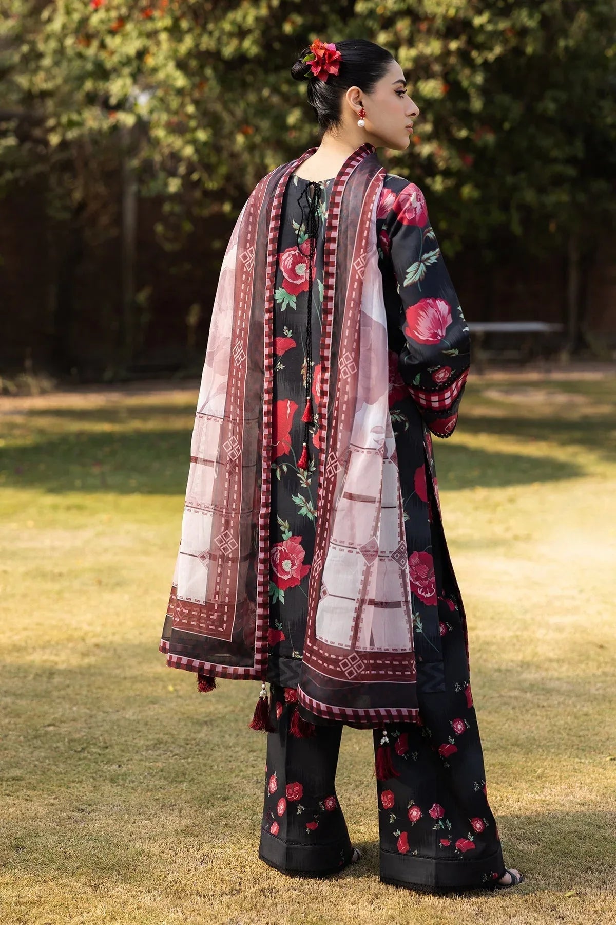 Alizeh | Sheen Lawn Prints 25 | AF-PL-6032-Somber - Rang-e-Khaas