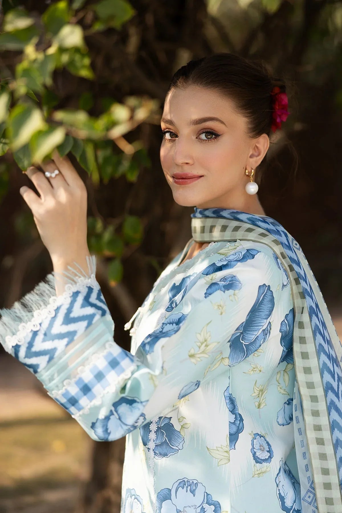 Alizeh | Sheen Lawn Prints 25 | AF-PL-6031-Laya - Rang-e-Khaas