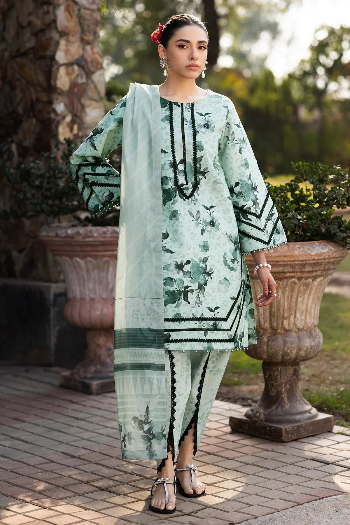 Alizeh | Sheen Lawn Prints 25 | AF-PL-6042-Arsh - Rang-e-Khaas