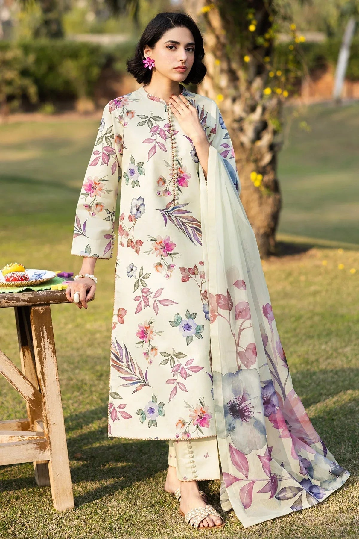 Alizeh | Sheen Lawn Prints 25 | AF-PL-6029-Minday - Rang-e-Khaas