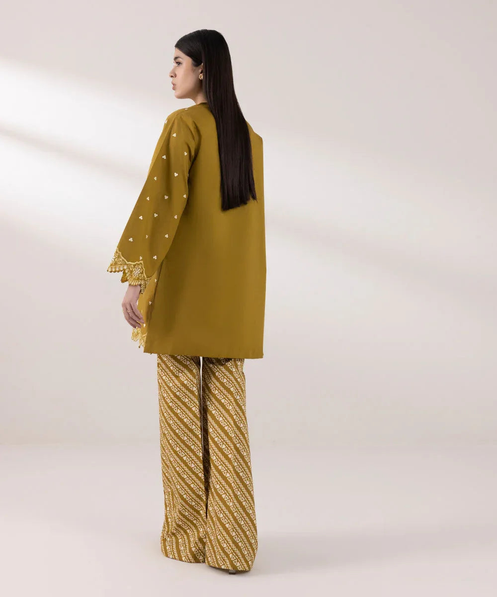 Sapphire | Intermix 2024 | Cambric Suit S-33 - Rang-e-Khaas