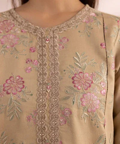 Sapphire | Eid Collection | S84 - Rang-e-Khaas