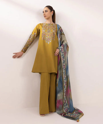 Sapphire | Intermix 2024 | Cambric Suit S-12 - Rang-e-Khaas