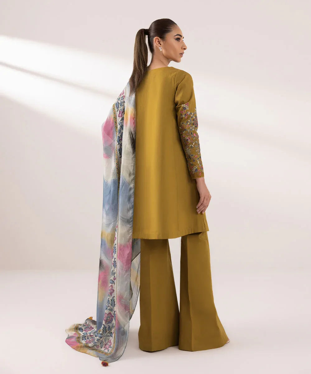 Sapphire | Intermix 2024 | Cambric Suit S-12 - Rang-e-Khaas